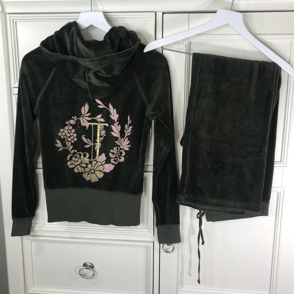 Juicy Couture Green Gold Pink Velour Jogger Set